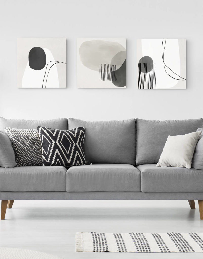 SET OF THREE CANVASES ‘FORM FLOW' GREY AND WHITE Silver Wall Art